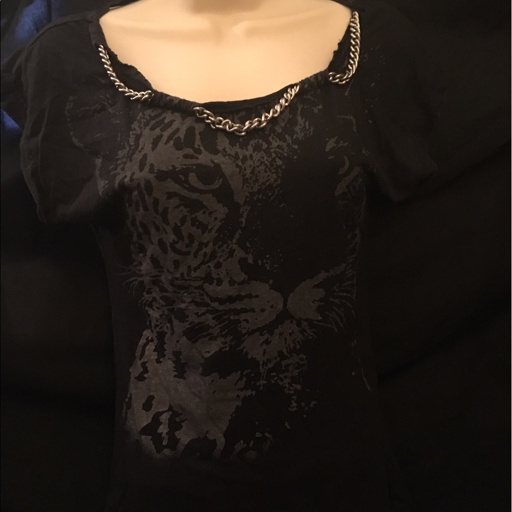 Black Tiger Chain Neck T-Shirt w/ Shredded Back