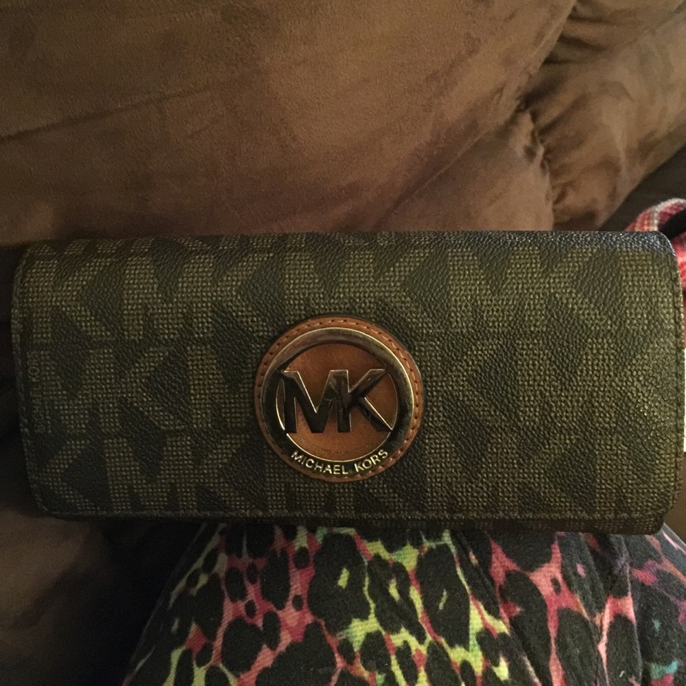 Original Michael Kors wallet