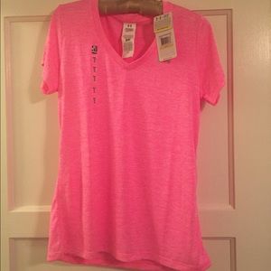 Under Armour tshirt