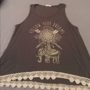 Size L tank top