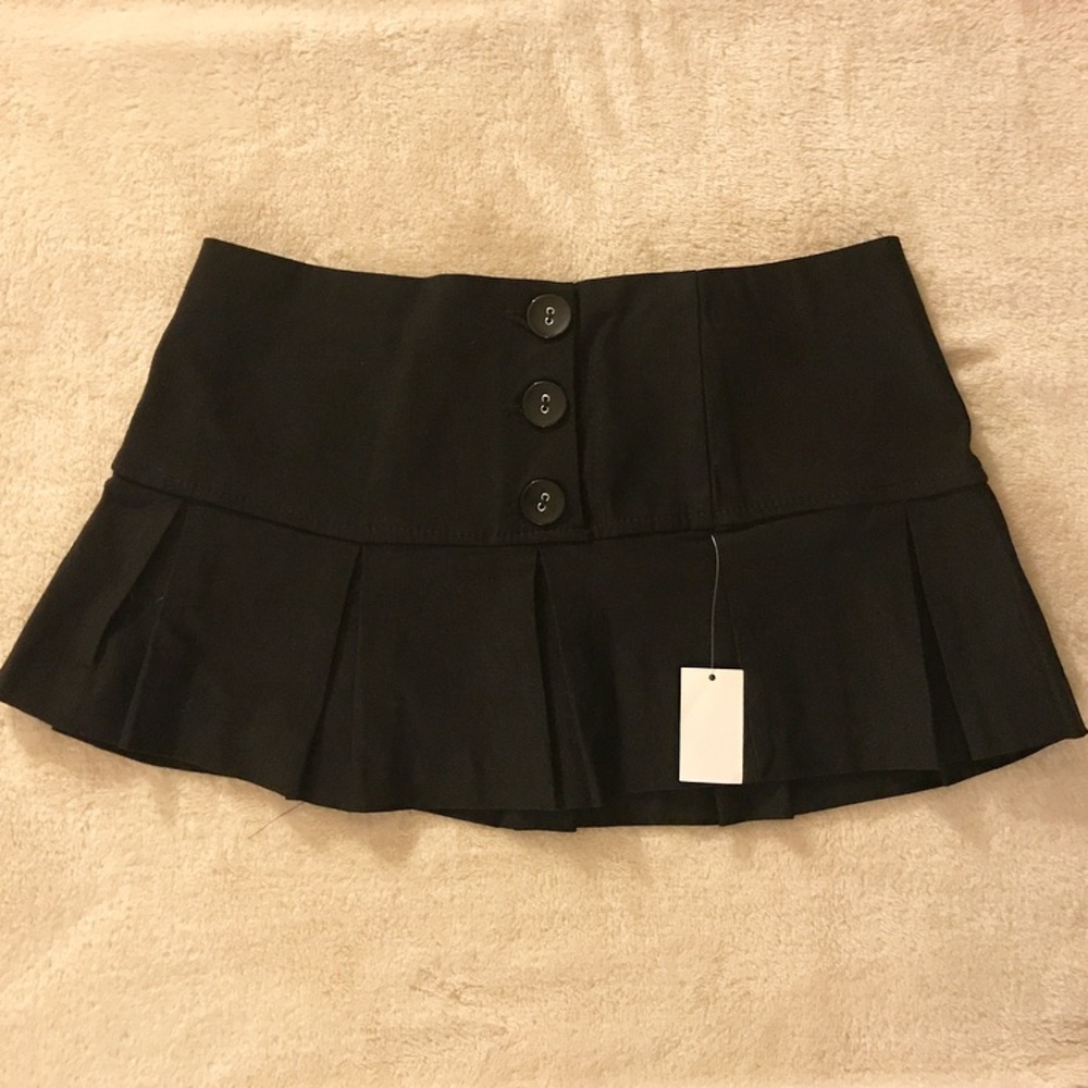 Three Button Pleated Mini Skirt