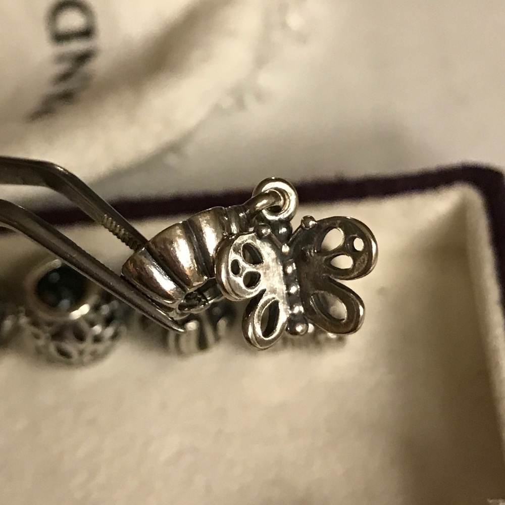 💯% AUTHENTIC PANDORA BEST FRIEND 4 EVER BUTTERFLY