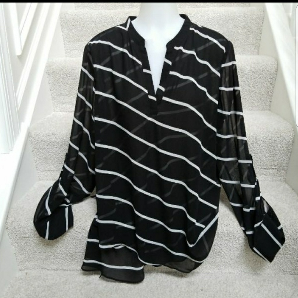 Chicos sheer black tunic xl flattering