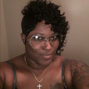 Meet your Posher, Tasha