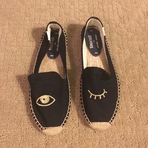 SOLUDOS Brand New Eye Wink Espadrilles