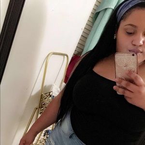 Meet your Posher, Nelly