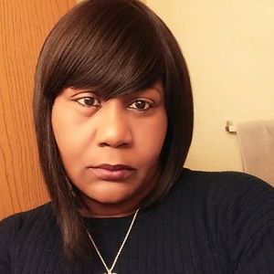 Meet your Posher, Linda