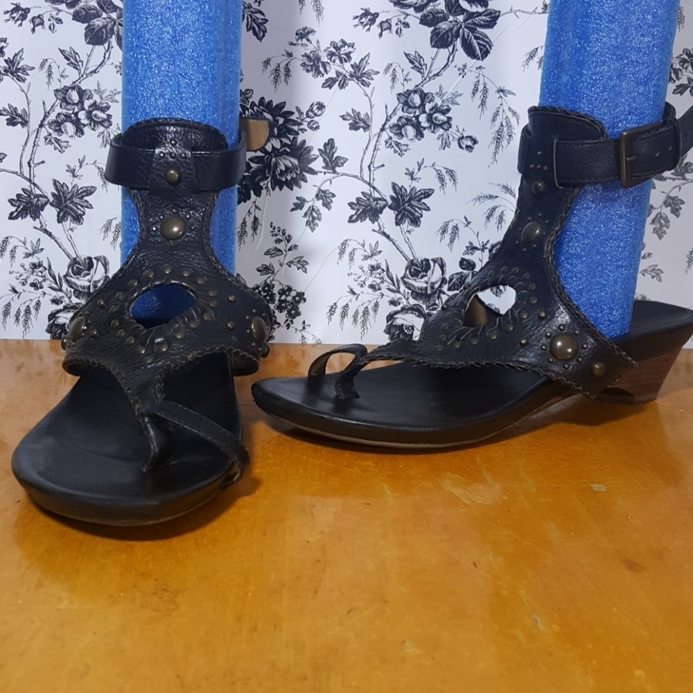Frye Boots Black Leather Ankle Strap Sandals Sz 8