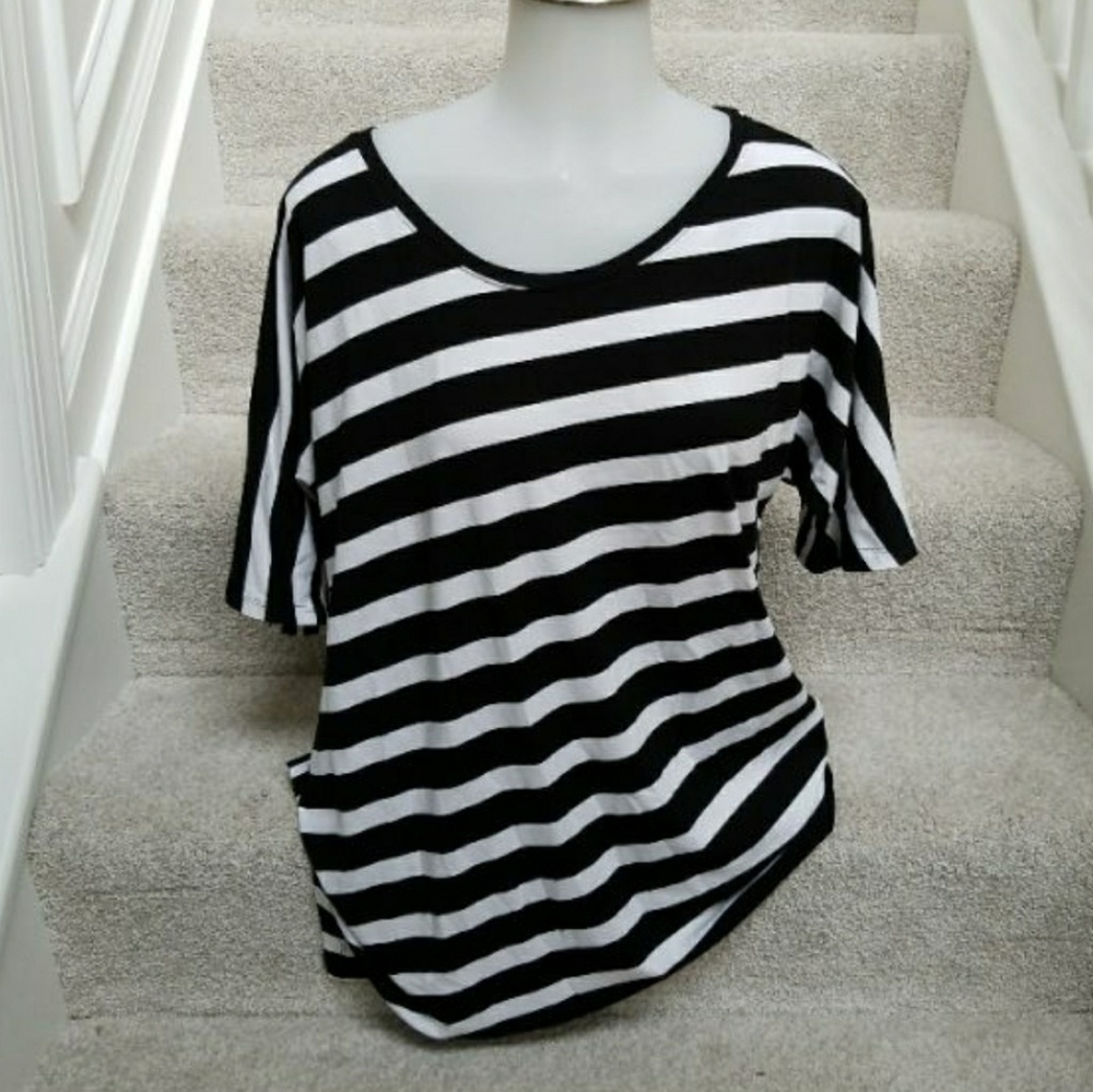 Chicos asymmetric black white tunic top xl 2