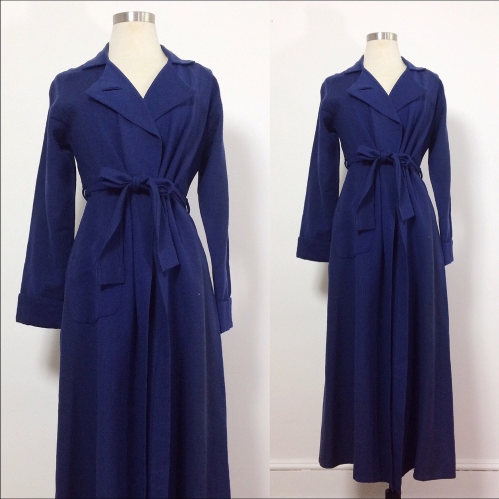 Navy blue vintage robe