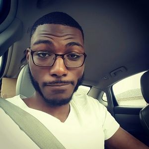 Meet your Posher, Luis