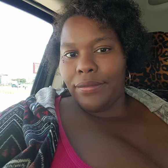 Meet your Posher, Myesha - Picture 1 of 1