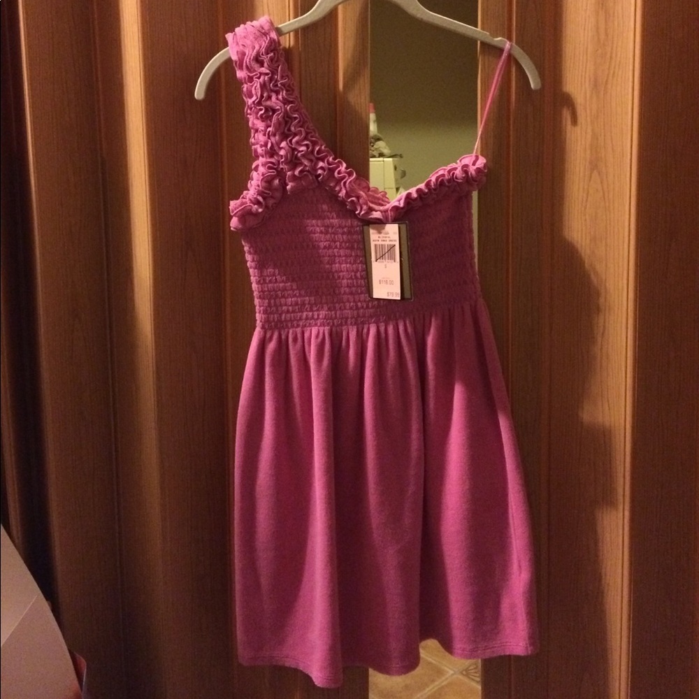 Blissful summer dress.
