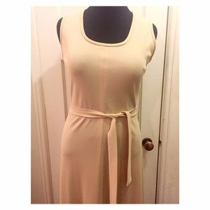 Beautiful Cream Vintage Maxi Dress with Belt