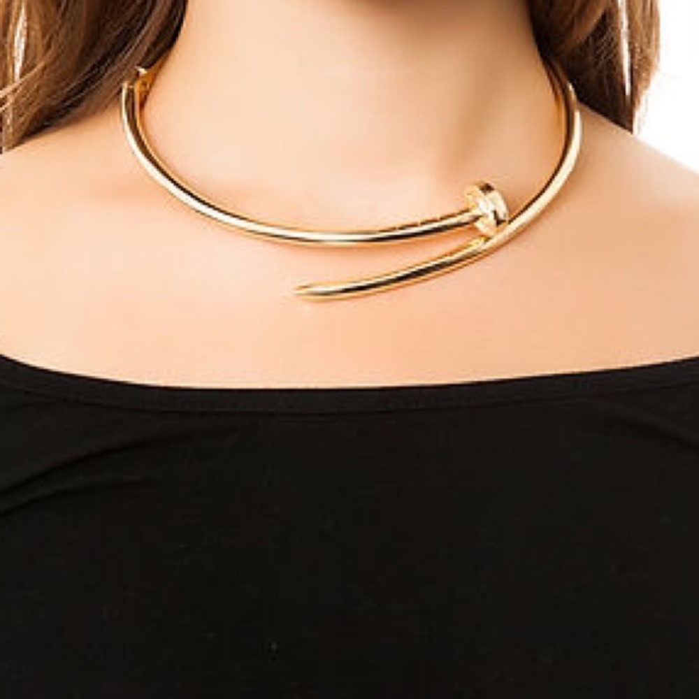 karmaloop// wrapped nail collar