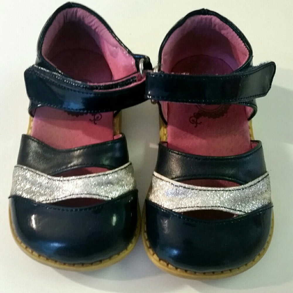 Livie & Luca Navy Blue and Silver Mary Janes sz 5