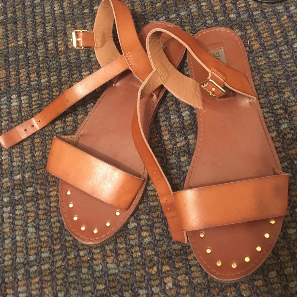 Tan leather Steve Madden sandals