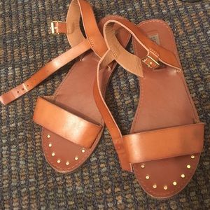 Tan leather Steve Madden sandals