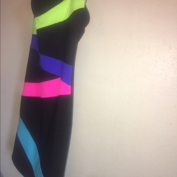 Pre Owned DEB Multi colored Strapless body-con - Picture 3 of 4