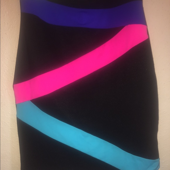 Pre Owned DEB Multi colored Strapless body-con - Picture 4 of 4