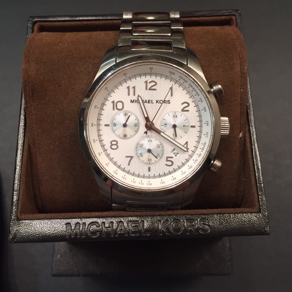 classic michael kors large faced watch in silver