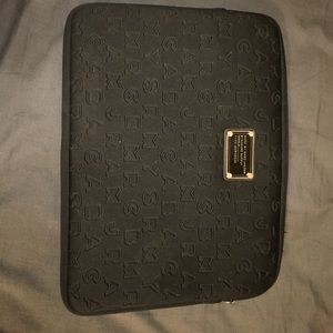 Computer cover (Marc Jacobs)