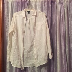 White long sleeve shirt