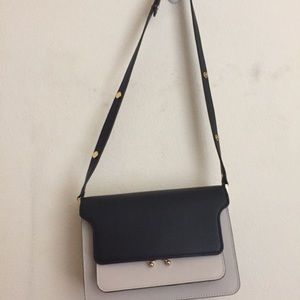 moving out. so everything must GO