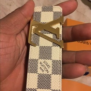 Louis Vuitton Azur Damier belt 100% authentic