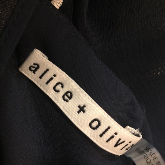 Alice+Olivia Aquinnah  bell sleeve maxi dress new - Picture 7 of 8