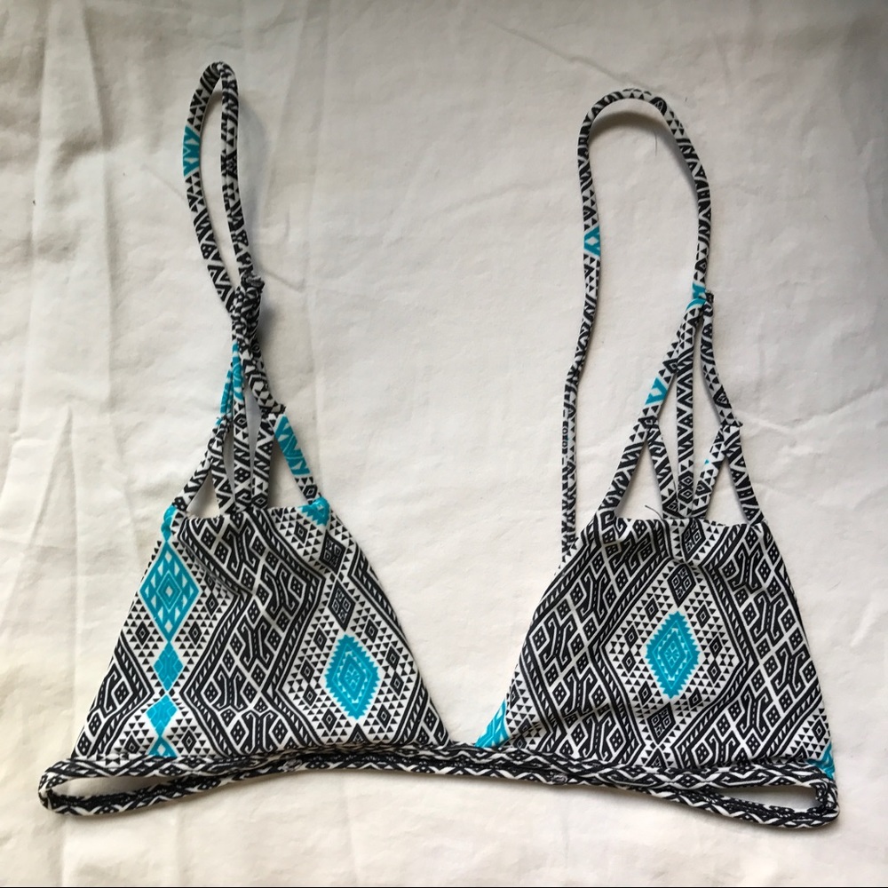 Acacia swimwear santorini top Thai print