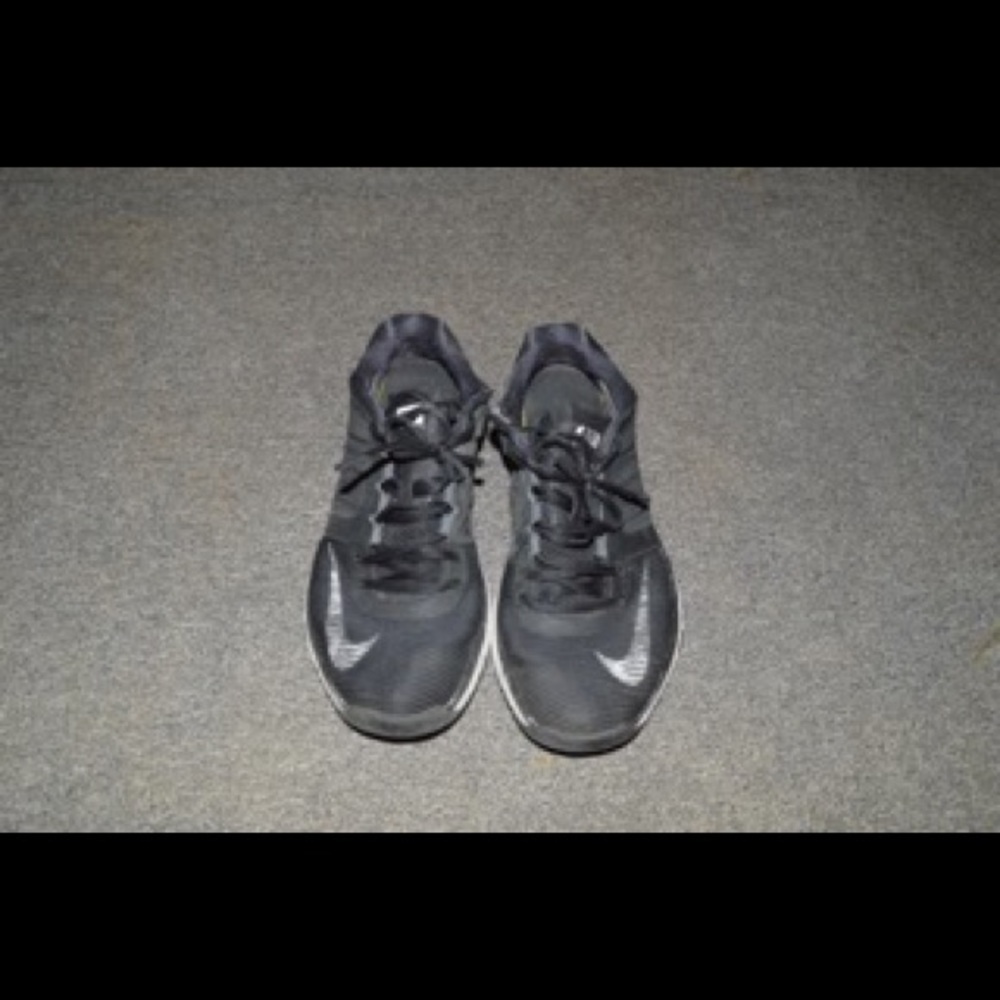 Shoe