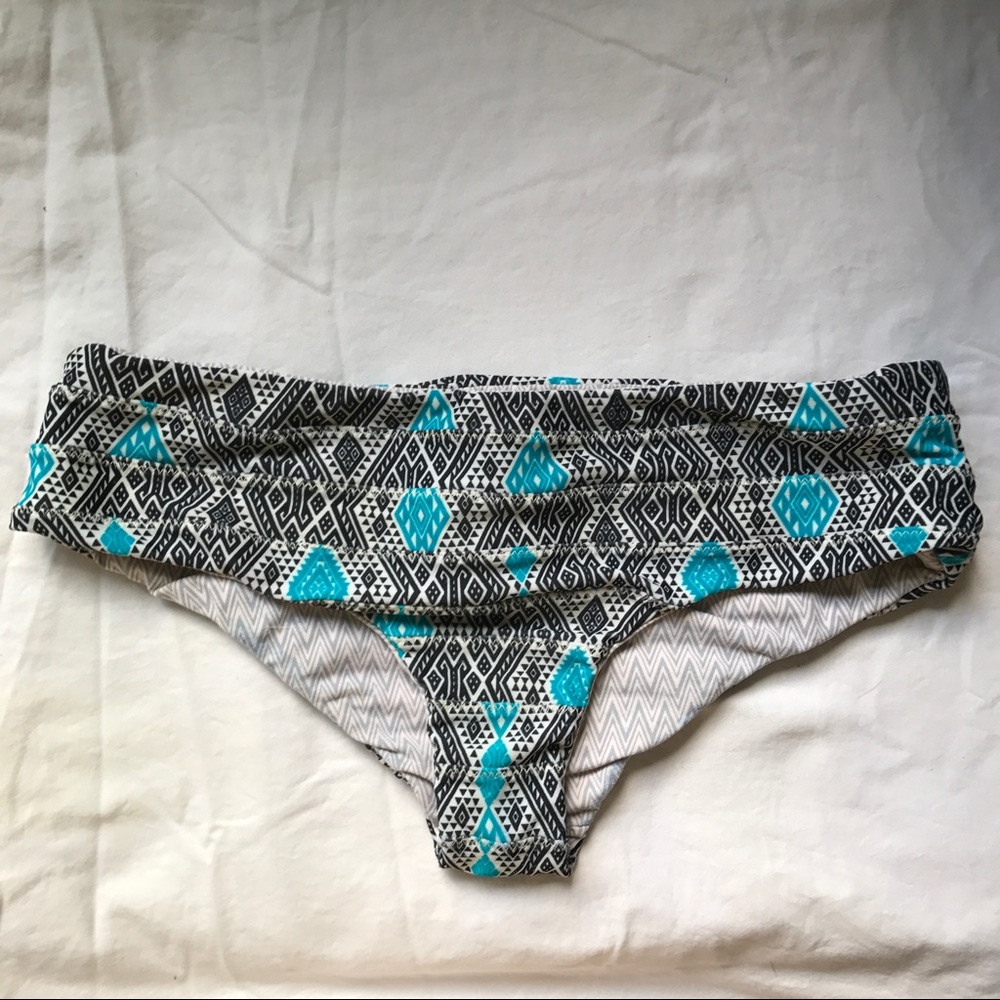 Acacia swimwear Mumbai bottom in Thai
