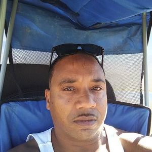 Meet your Posher, Lawrence