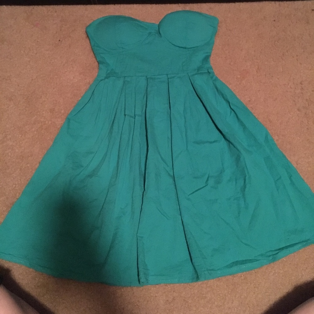 Mini dress green