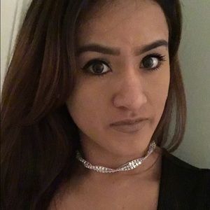 Meet your Posher, Gabriela