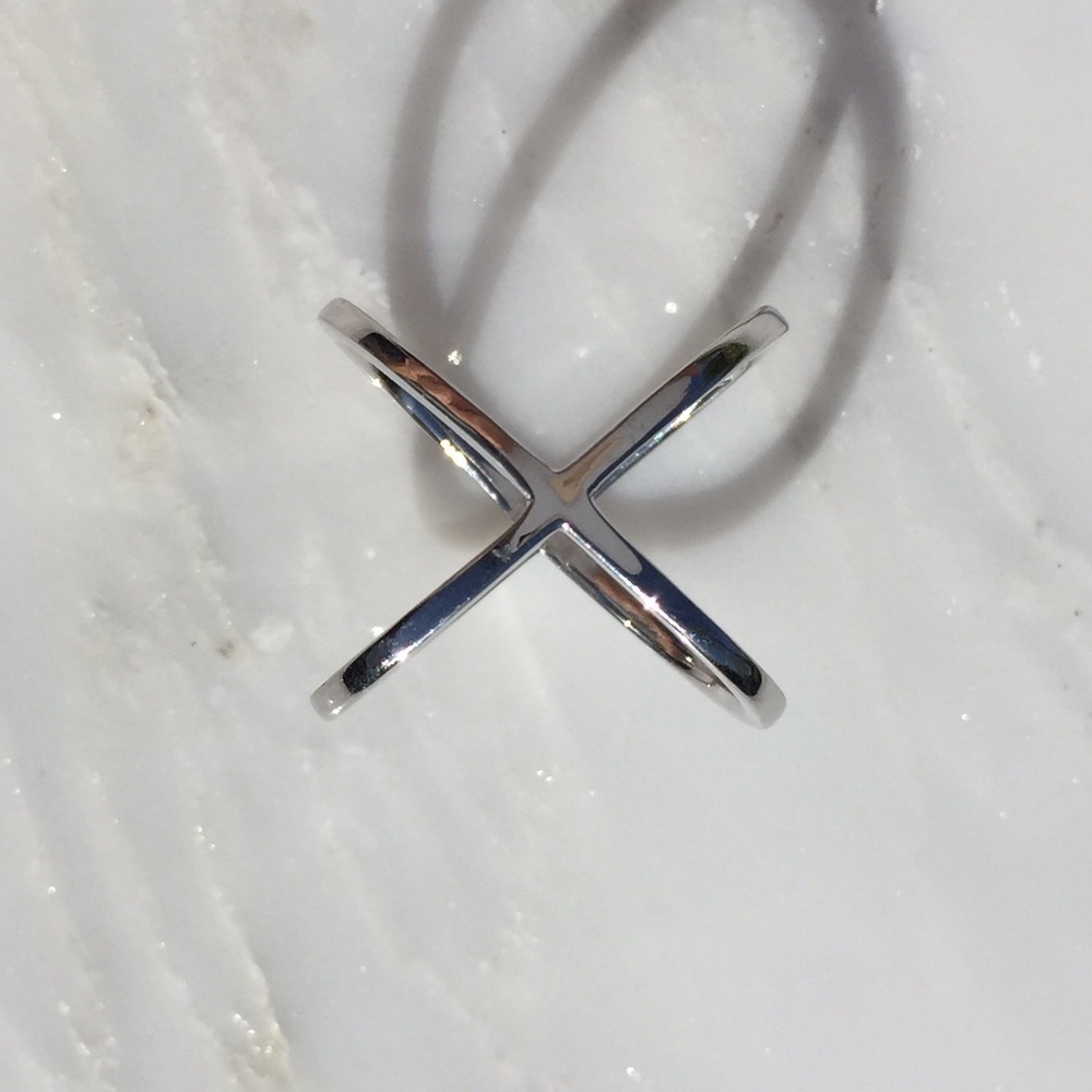 Sterling Silver (.925) Basic X Ring