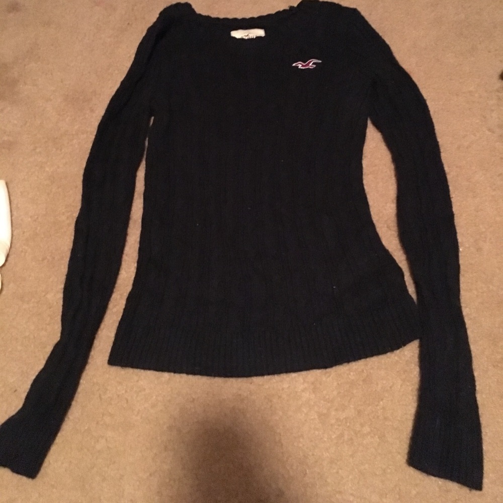 Hollister sweater