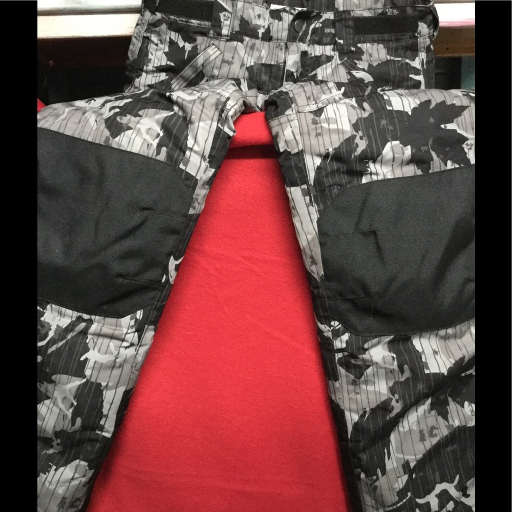 Snow pants