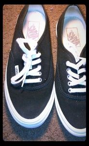 Vans Black and white