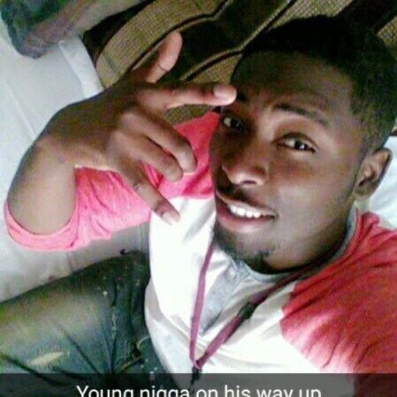 Meet your Posher, Daelan - Picture 1 of 1