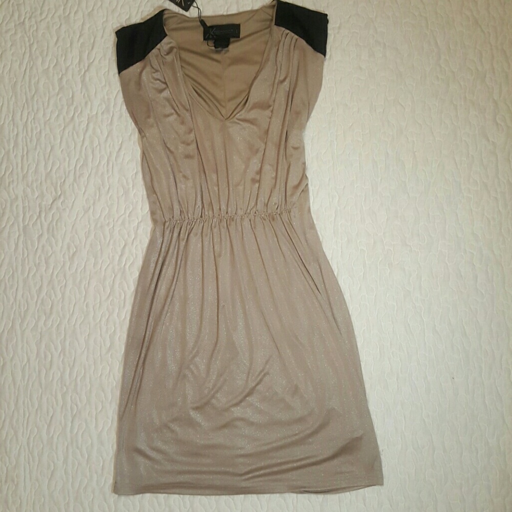 Gorgeous Kardashian Kollection dress!