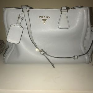 Prada Saffiano Cuir Medium