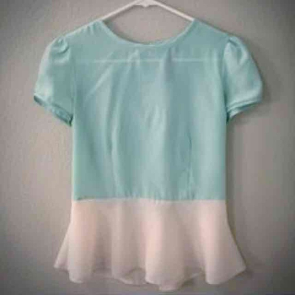 Mint & Cream Peplum Top 🍃♥️