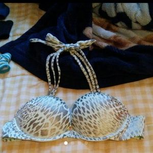 Sale?? 32a VS bombshell swim top