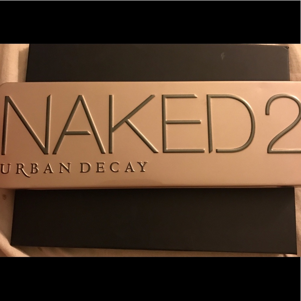 Naked2