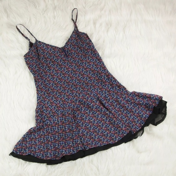 Romeo & Juliet Couture Dresses & Skirts - Romeo + Juliet Couture Floral Drop Waist Dress