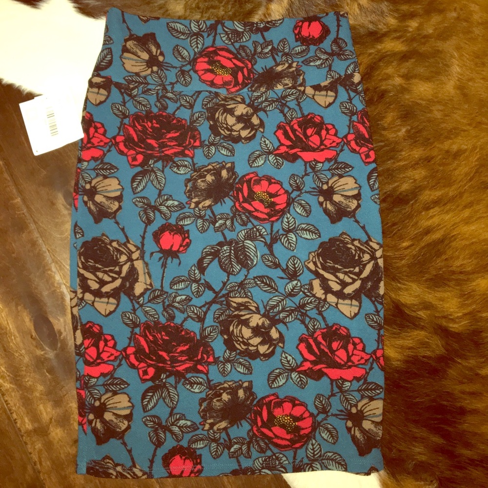 Cassie Skirt