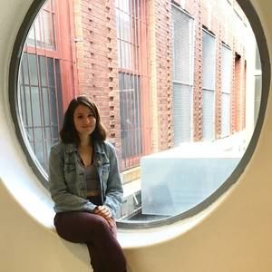 Meet your Posher, Emily