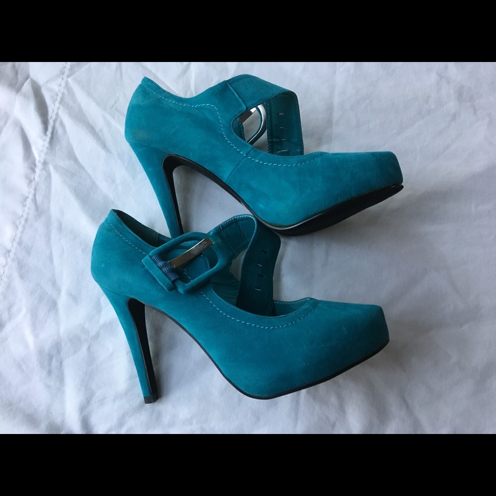 Shoes pumps